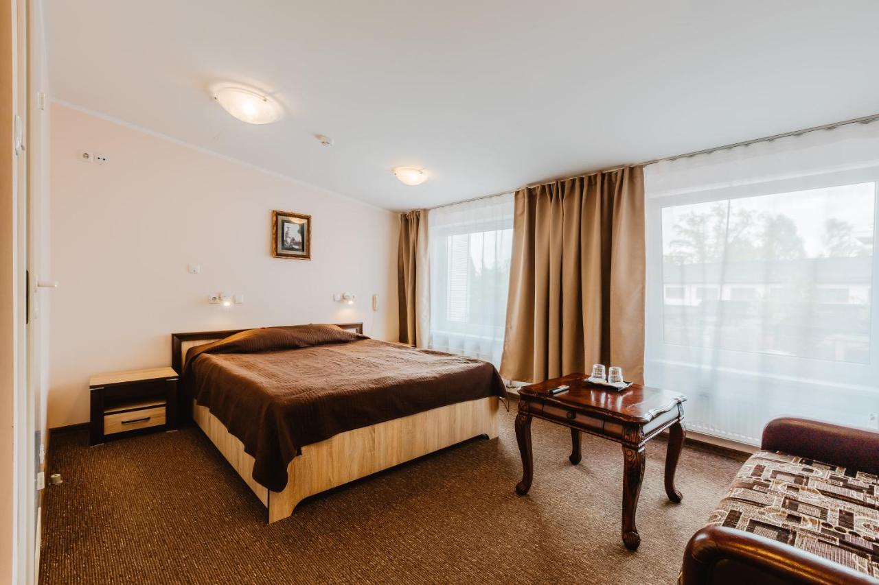 Aleksandri Hotel Tartu Luaran gambar