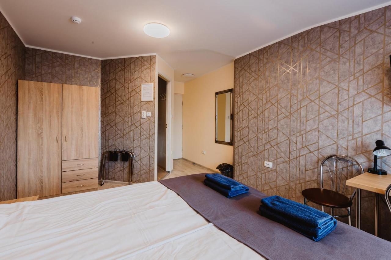 Aleksandri Hotel Tartu Luaran gambar