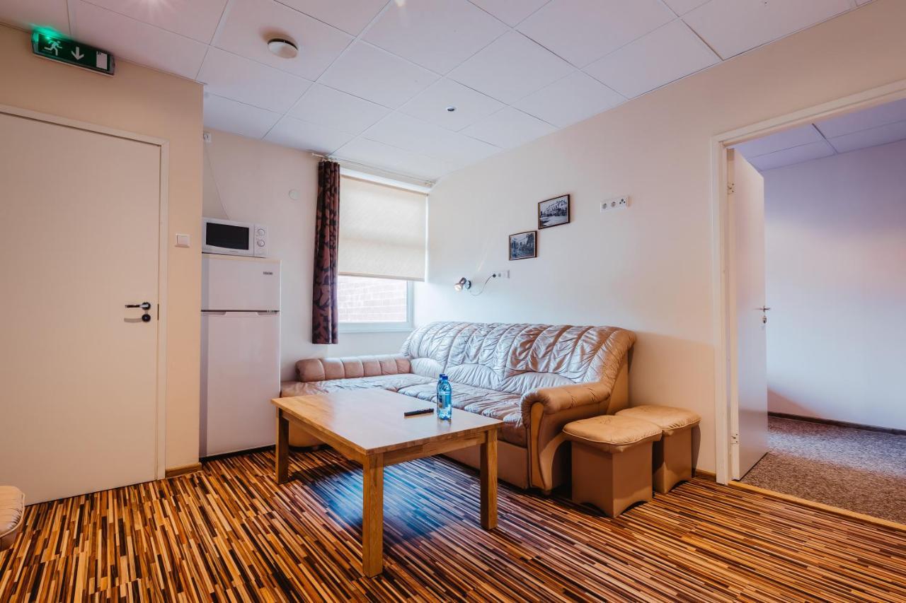 Aleksandri Hotel Tartu Luaran gambar