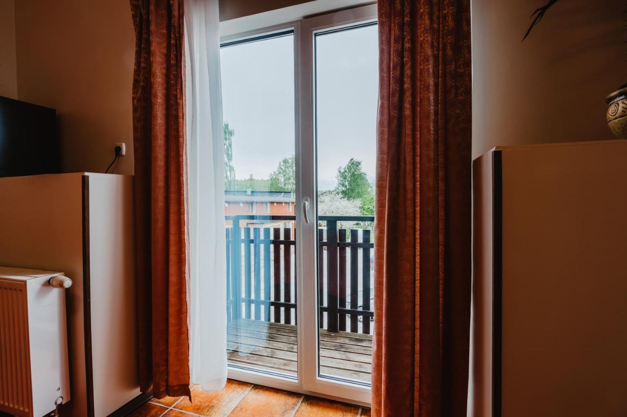Aleksandri Hotel Tartu Luaran gambar