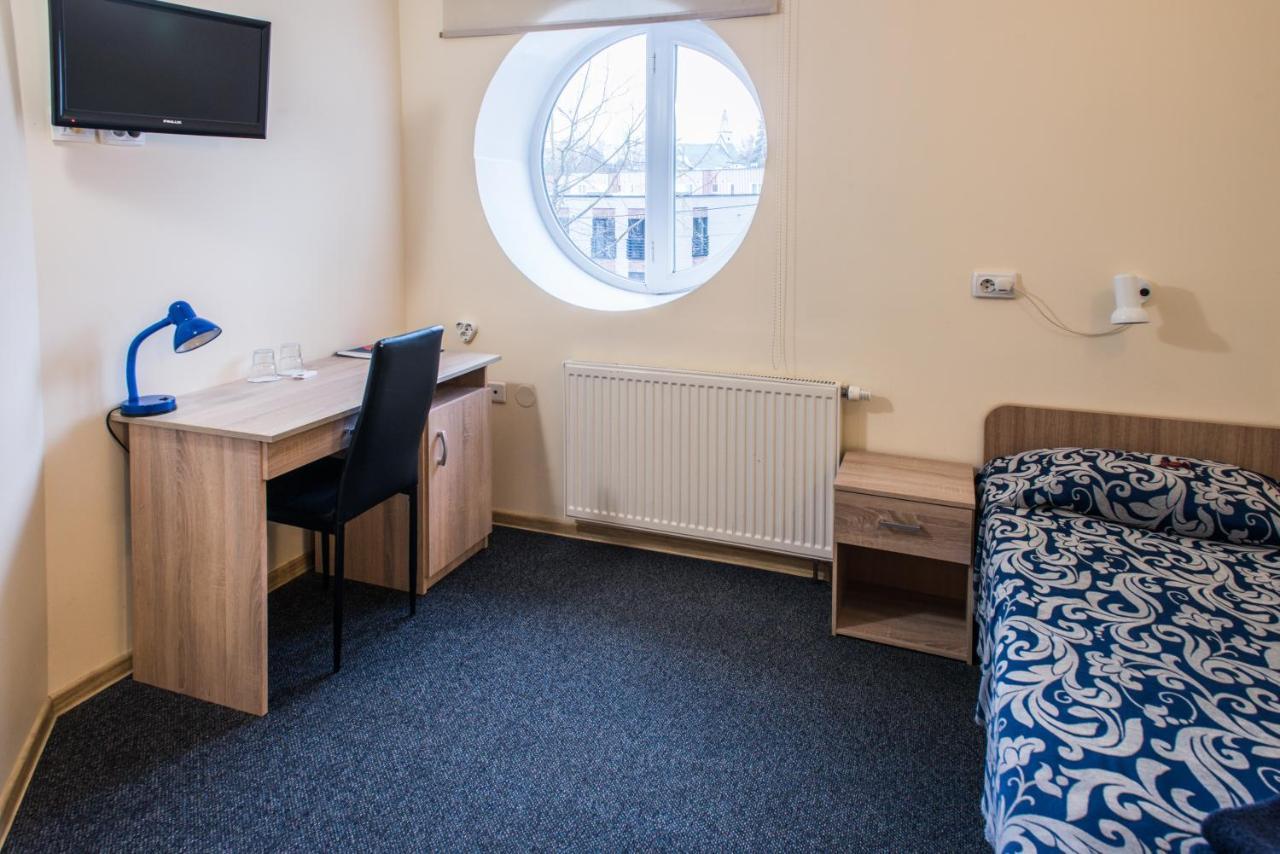 Aleksandri Hotel Tartu Luaran gambar