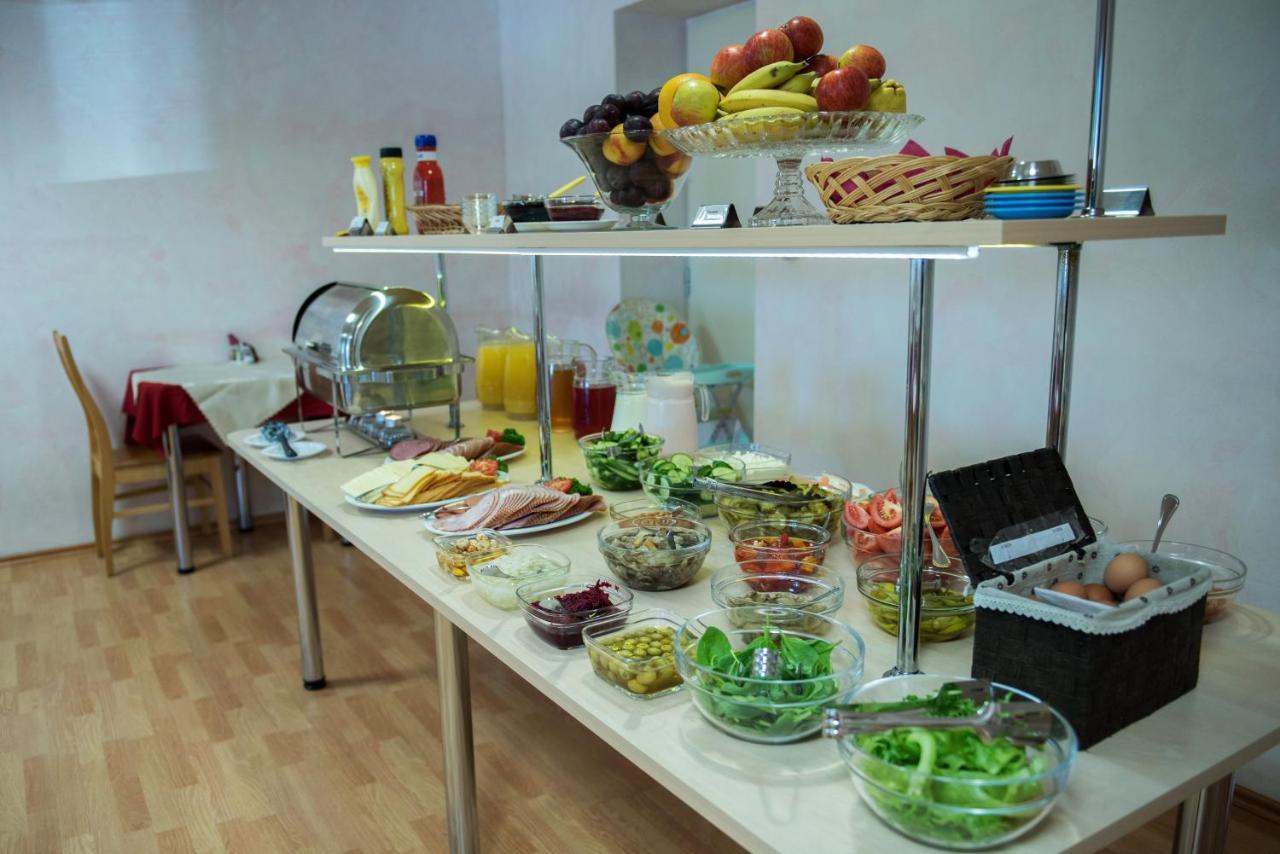 Aleksandri Hotel Tartu Luaran gambar