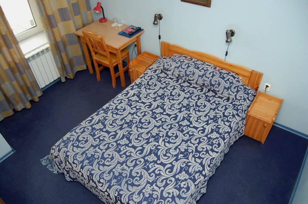 Aleksandri Hotel Tartu Luaran gambar